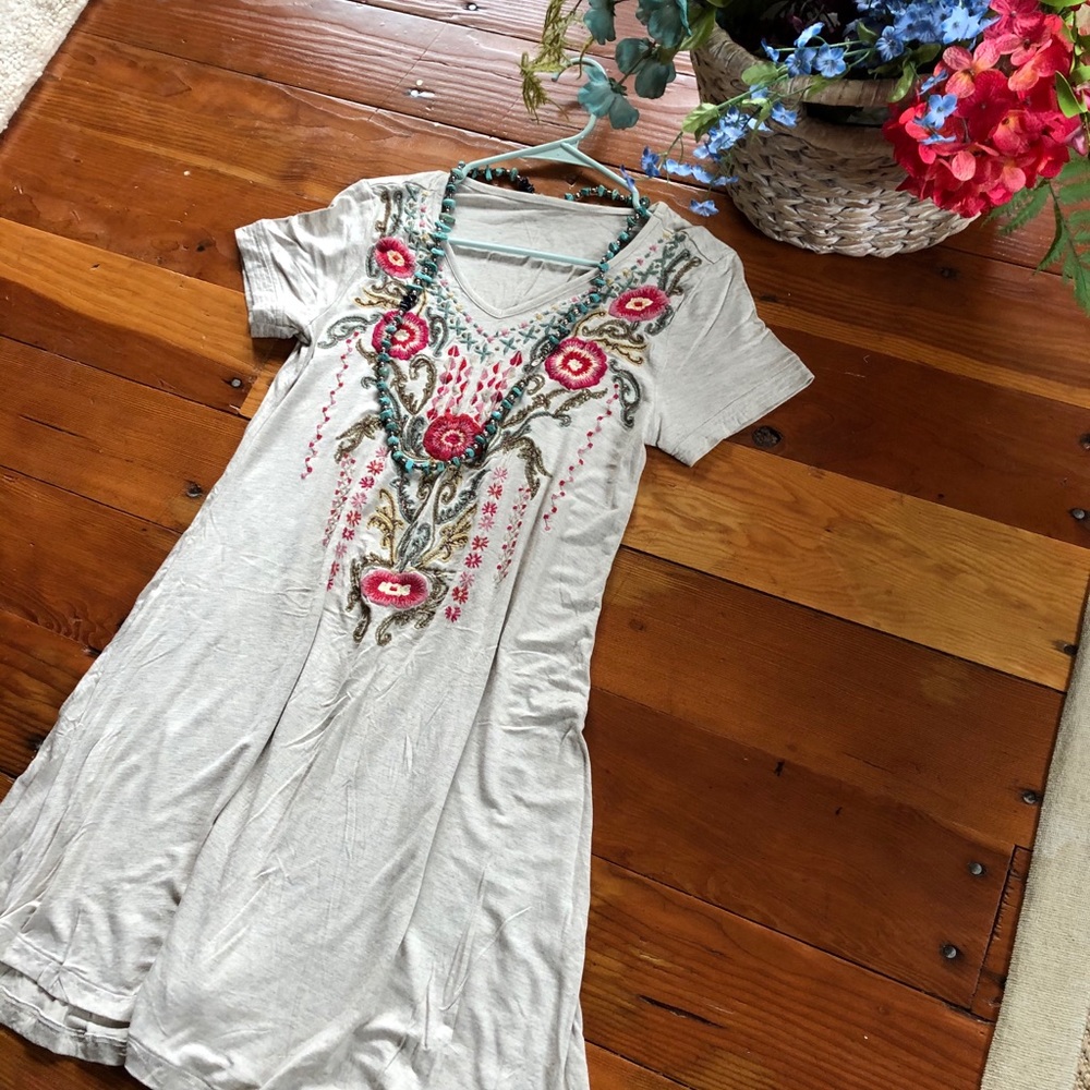 Johnny Was JWLA floral embroidered tunic dress